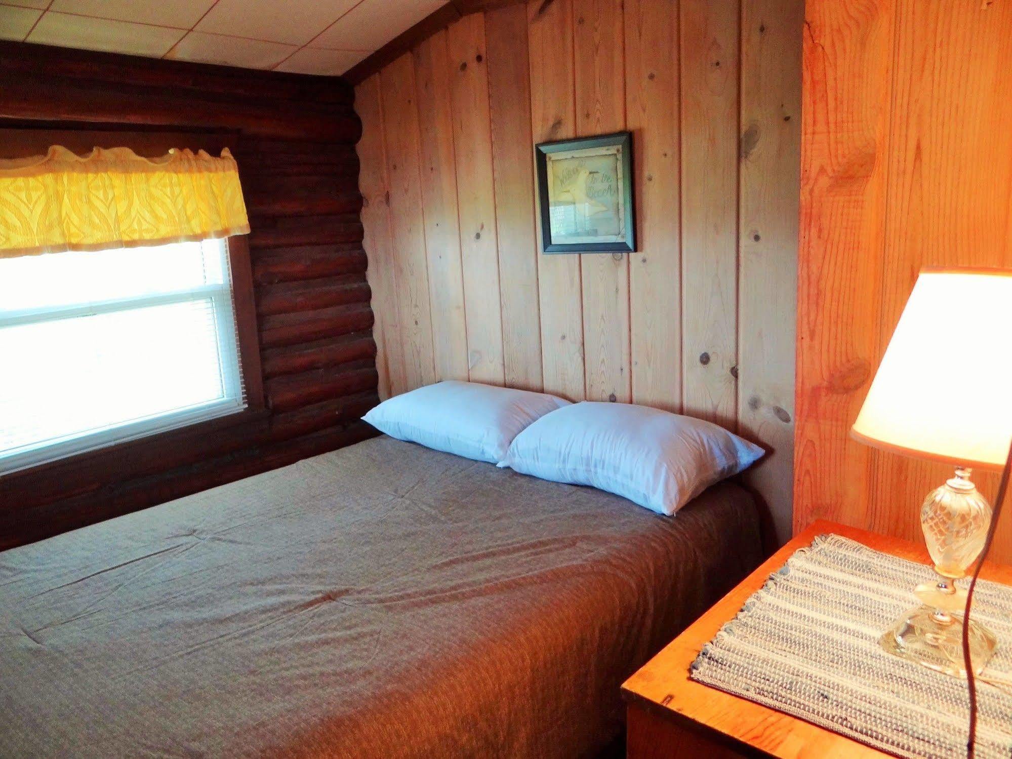 Sunset Resort Prudenville Екстер'єр фото