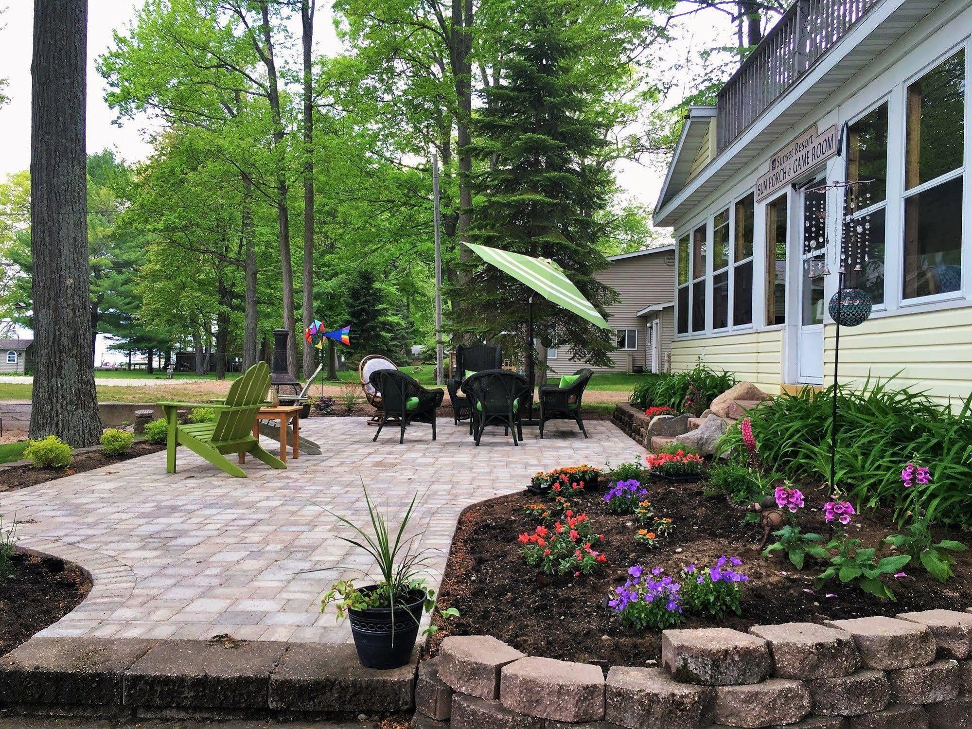 Sunset Resort Prudenville Екстер'єр фото