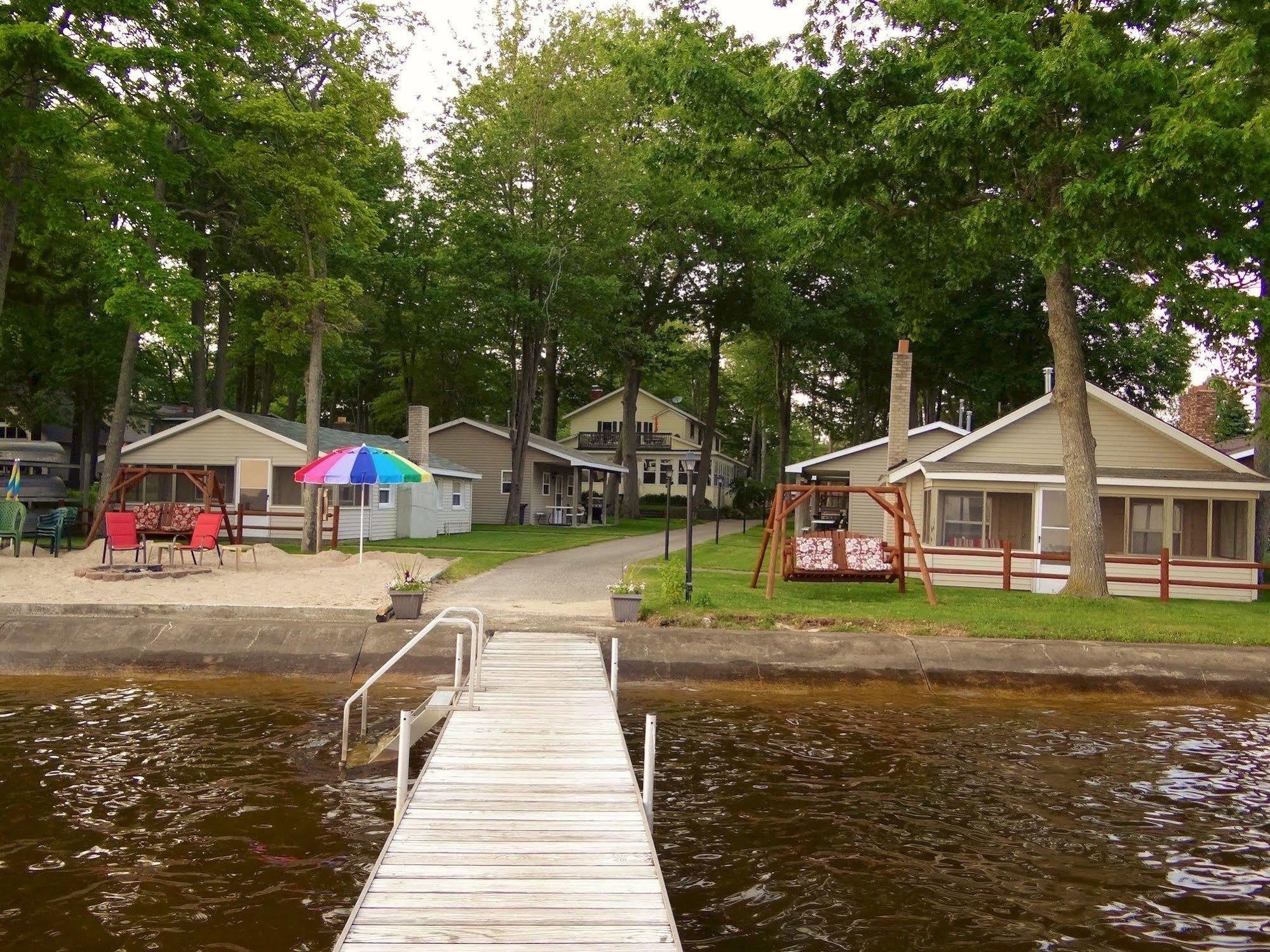Sunset Resort Prudenville Екстер'єр фото
